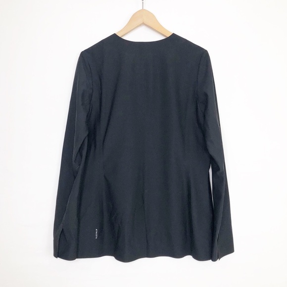 Athleta, black Avenue blazer - Picture 2 of 10